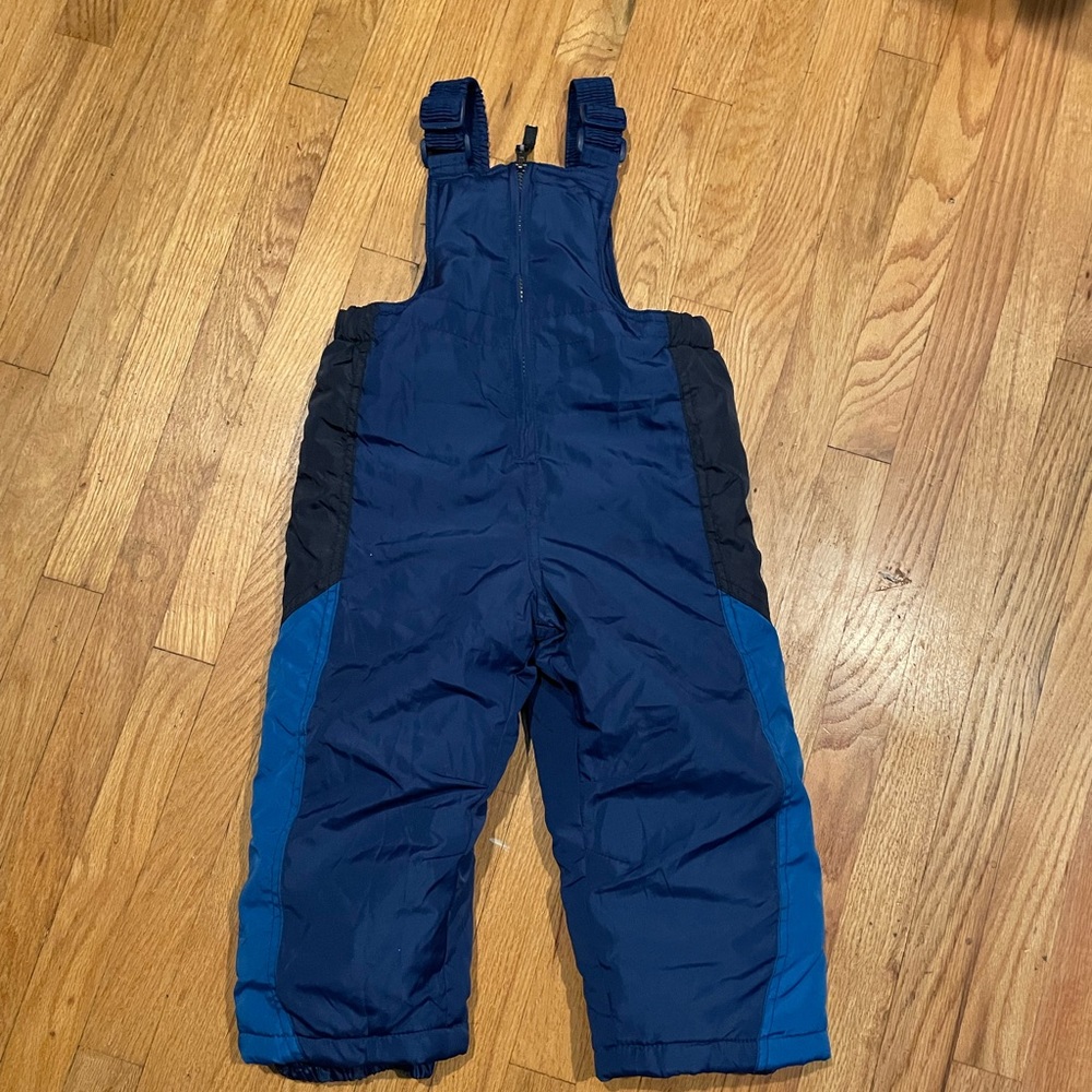Ski suit snow bibs snow trousers size 3T new without tag